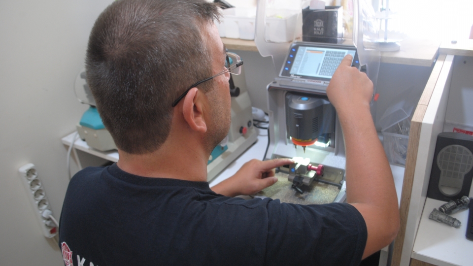 Çamçeşme Oto Anahtar Kopyalama